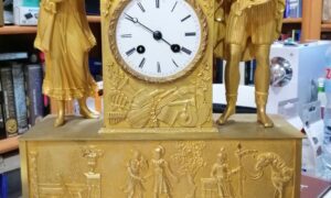 reloj sobremesa bronce neoclásico alegoría música