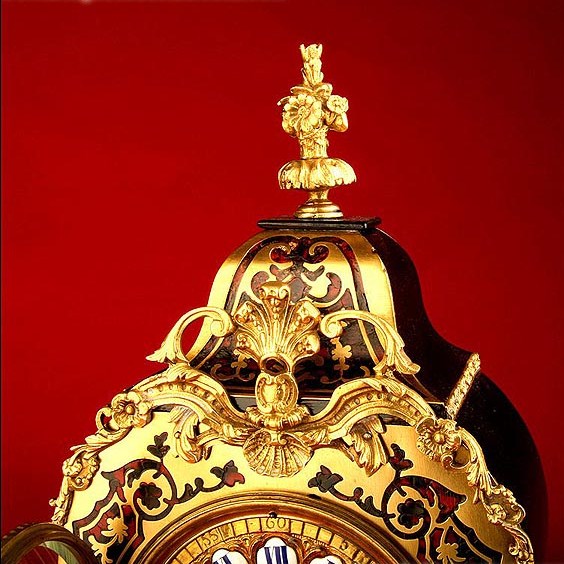 Reloj sobremesa boulle s.xix francia, maquina paris 8 dias cuerda carey apliques bronce