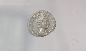 denario romano Iulia Mamea. Denario. Iulia Avita Mamea