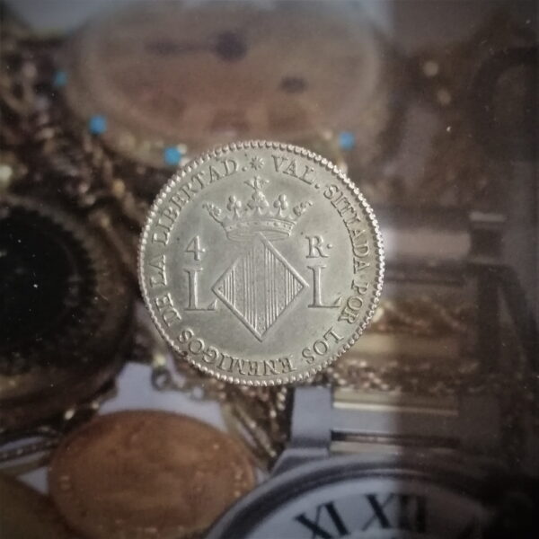 antigua moneda de plata 4 reales fernando VII 1823