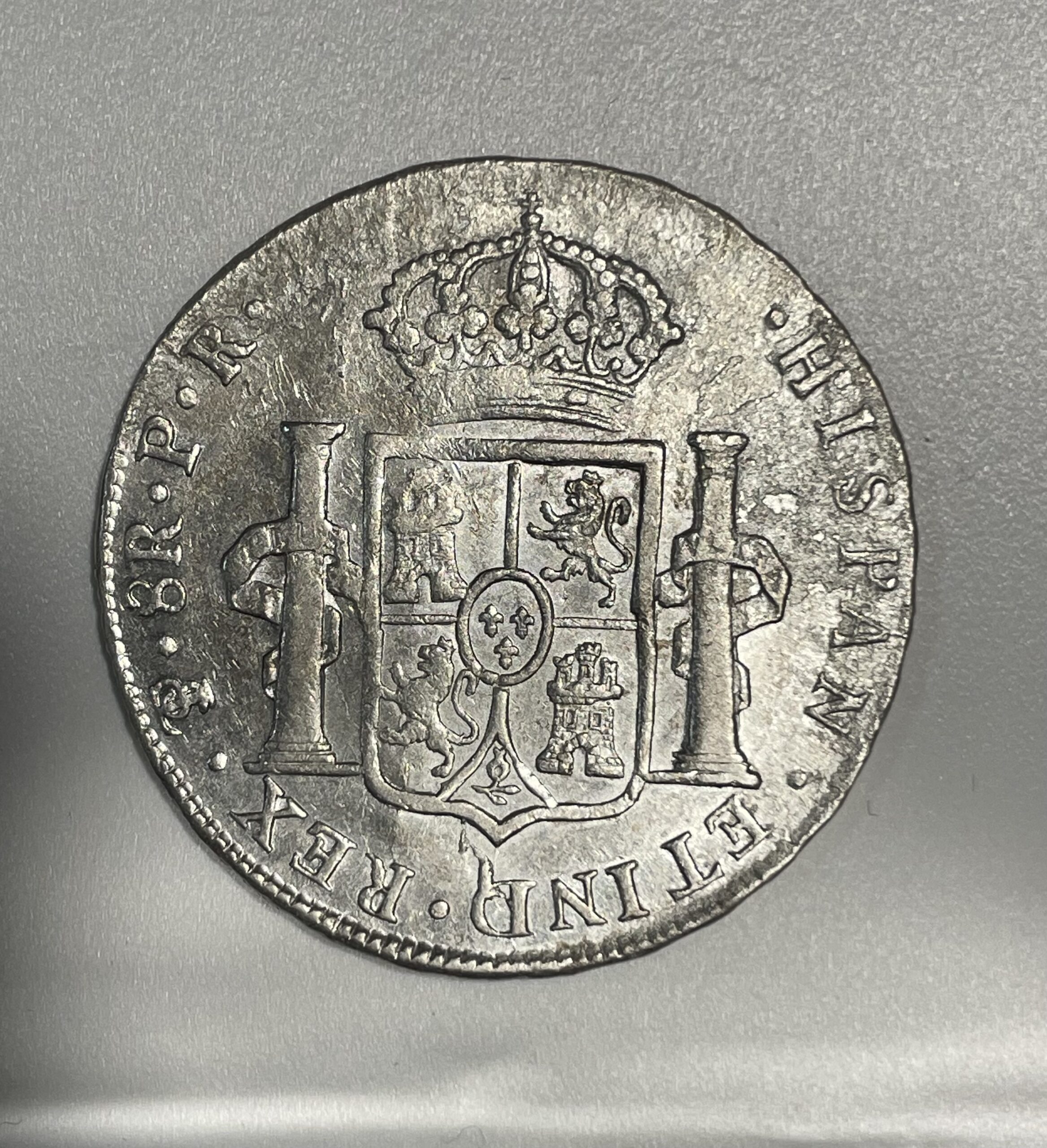 8 reales