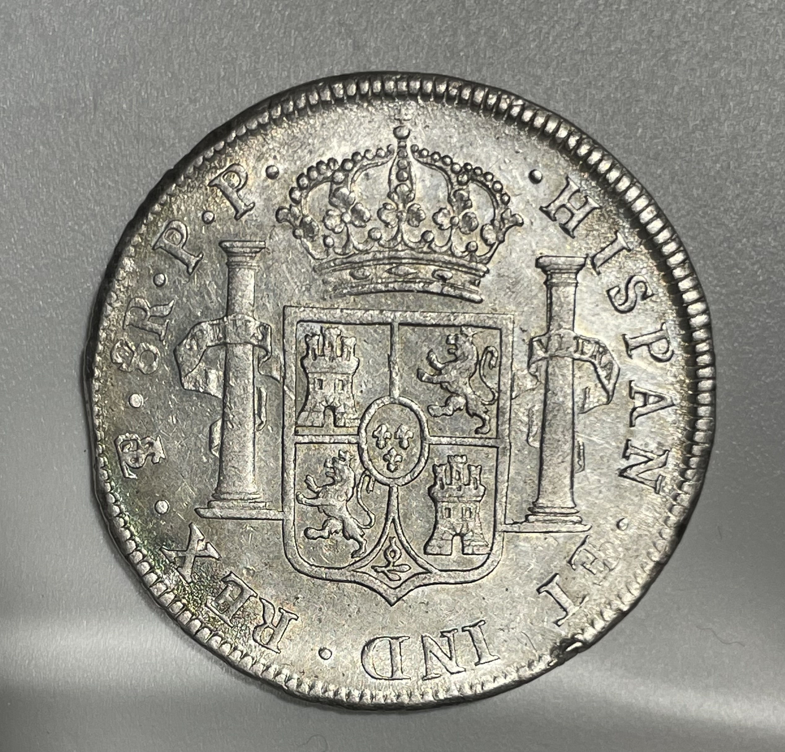 8 reales