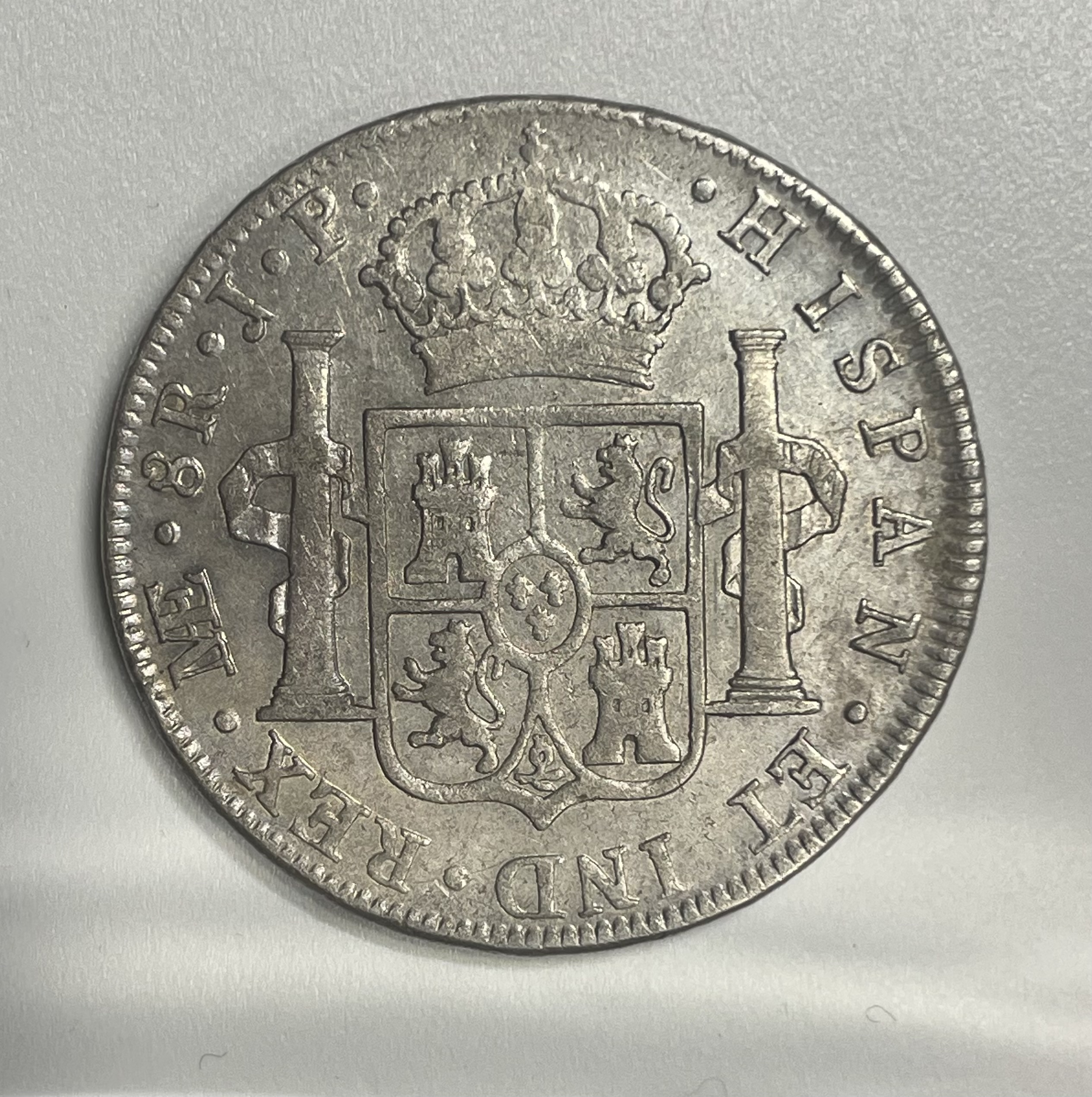 8 reales