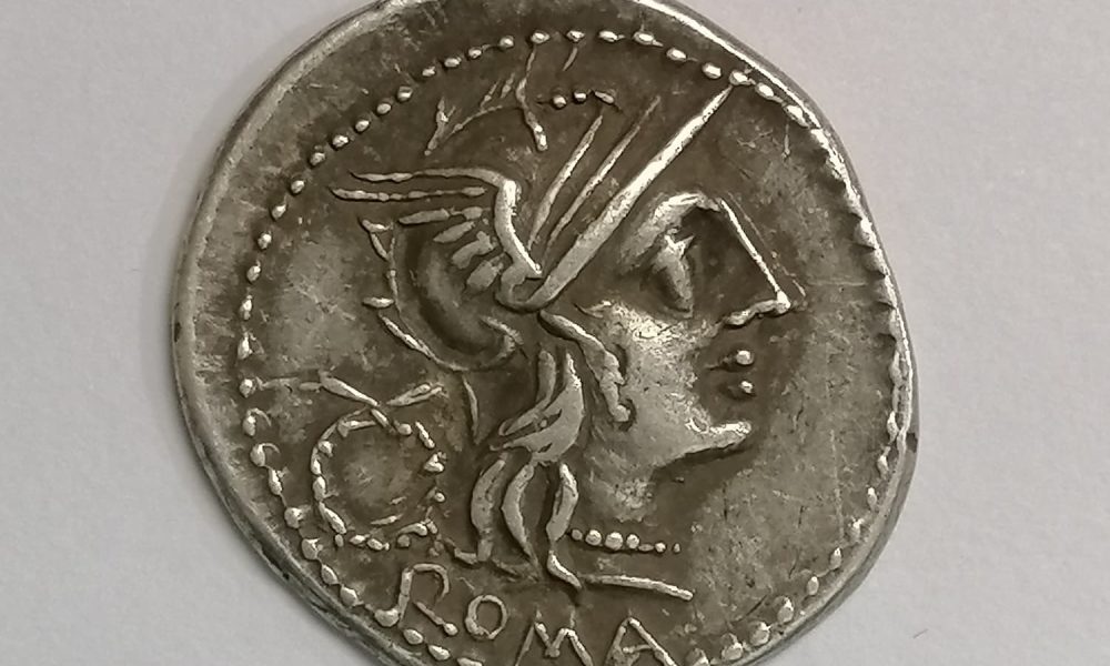 Moneda Romana cloulia anv